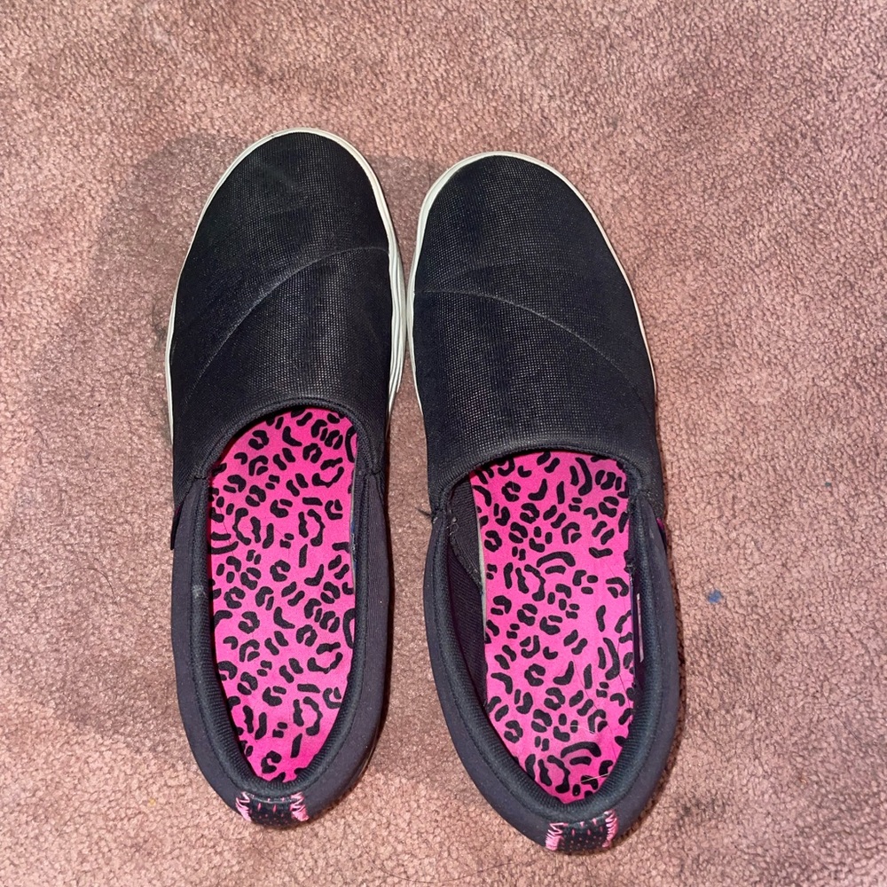 Reebok Black reflective Cheetah Flat